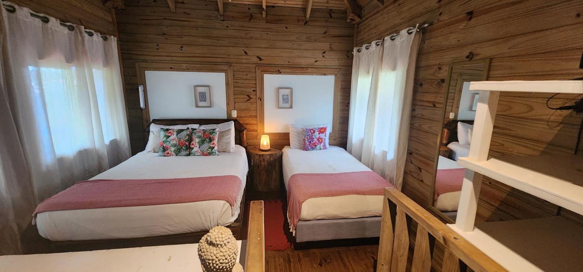 Boutique Hotel Y Spa Tangara Azul Ojochal Eksteriør bilde