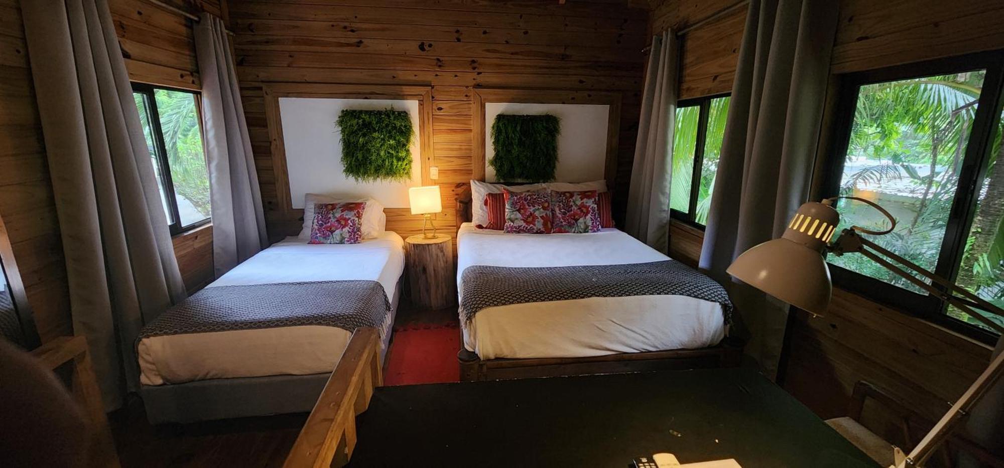 Boutique Hotel Y Spa Tangara Azul Ojochal Eksteriør bilde