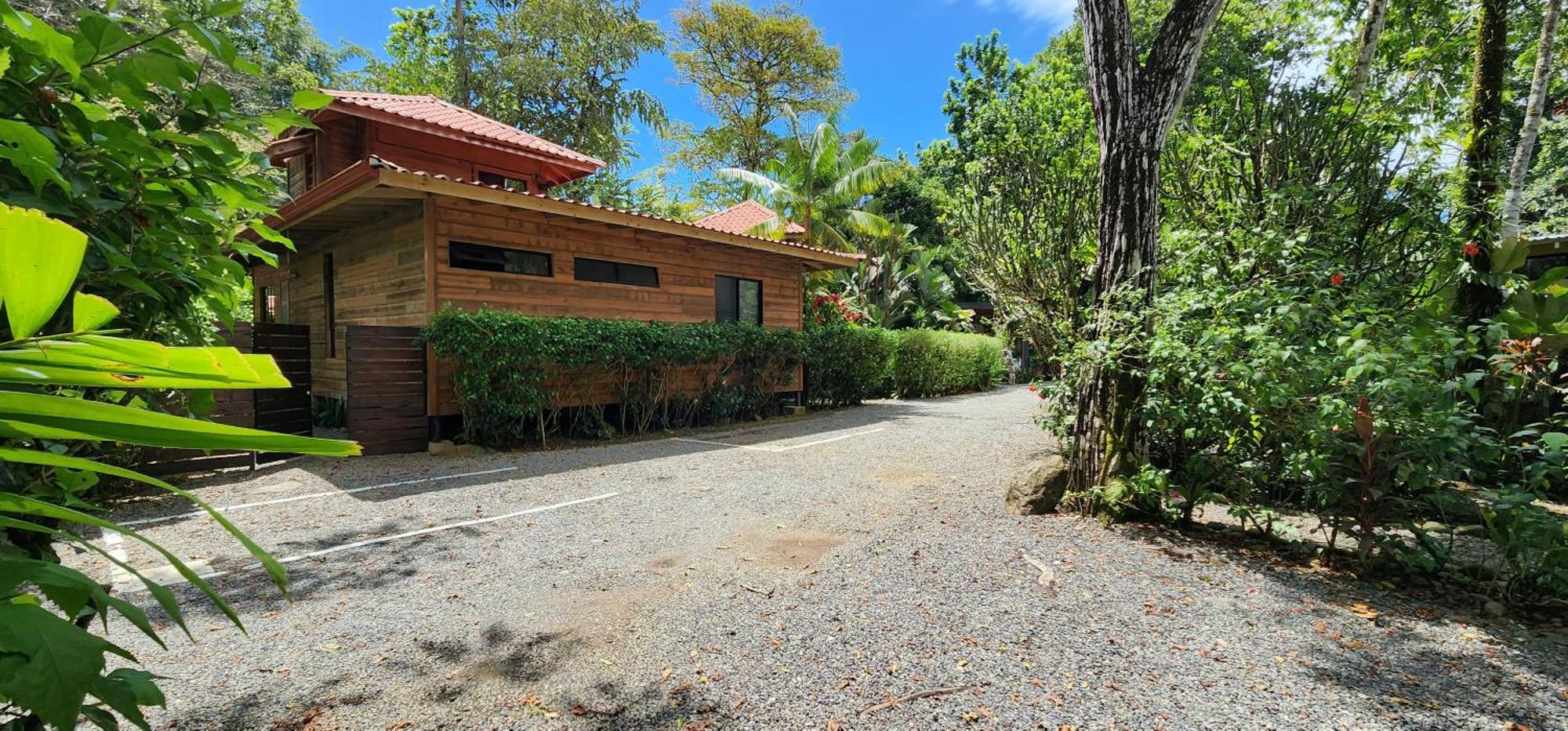 Boutique Hotel Y Spa Tangara Azul Ojochal Eksteriør bilde