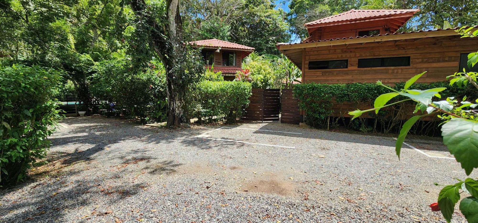 Boutique Hotel Y Spa Tangara Azul Ojochal Eksteriør bilde