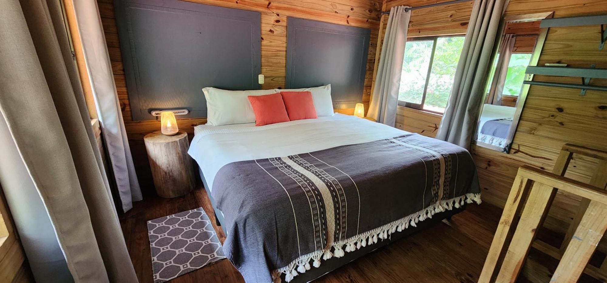 Boutique Hotel Y Spa Tangara Azul Ojochal Eksteriør bilde
