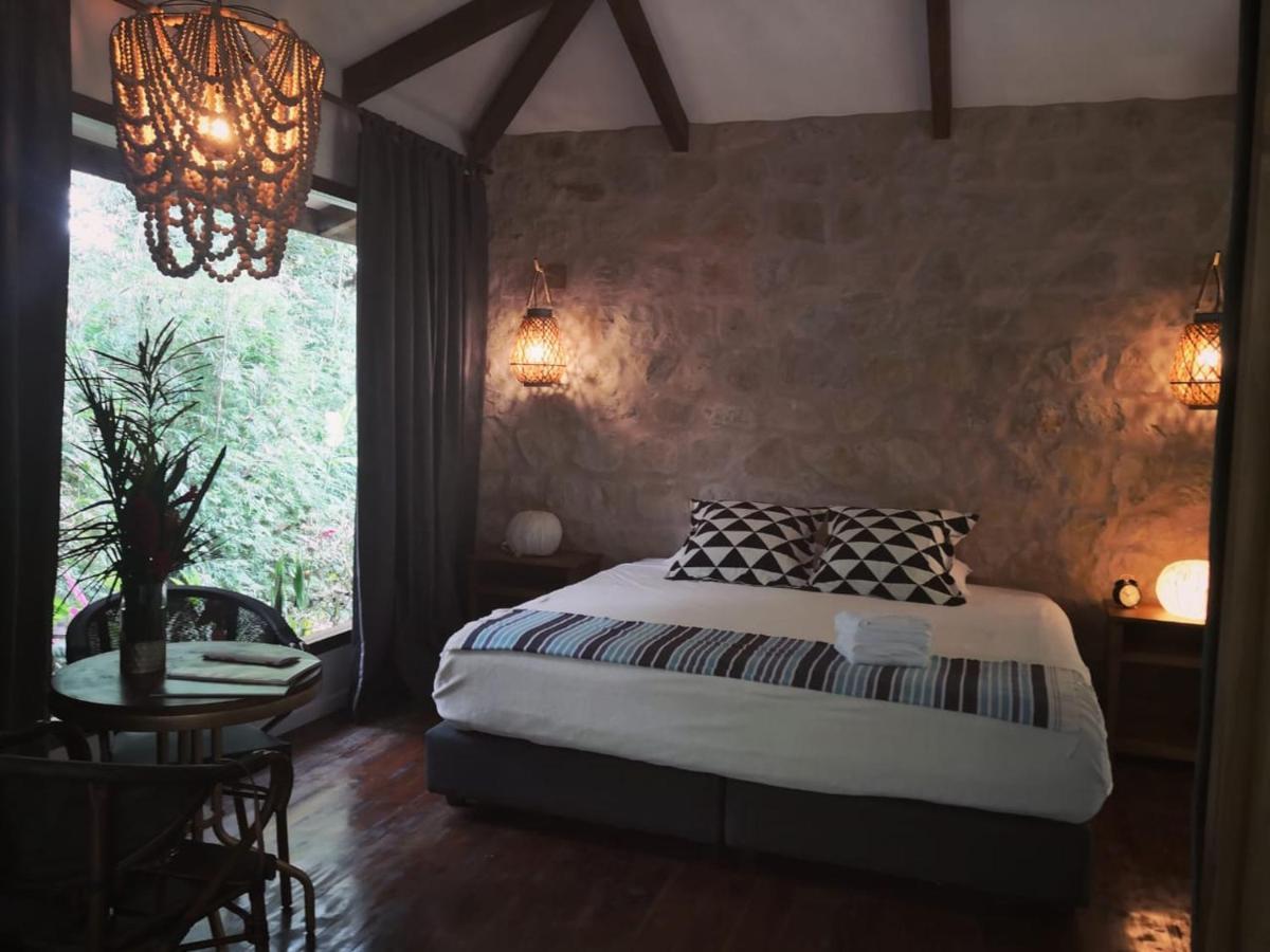 Boutique Hotel Y Spa Tangara Azul Ojochal Eksteriør bilde